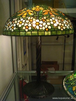 Påsklilja och Narcissus Påsklilja och Narcissus