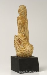 Namnlös (sittande kvinna)