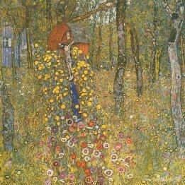 Gårdsträdgård med krucifix