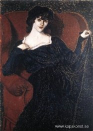 Zorka Bányai i en svart klänning