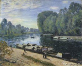 Båtar på floden Loing