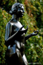 Nymf (centralfigur för De tre nymferna)