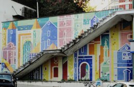 Azulejos (keramiska plattor) panel, Av. Infante Santo, Lissabon