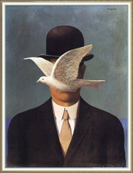 Man i en bowlerhatt