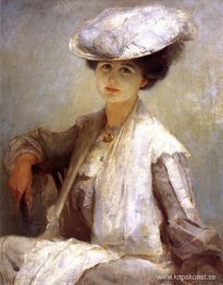 Grey Lady (Mrs Ince)