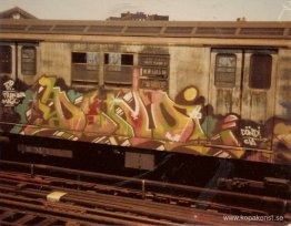 Pjäs på ett R22-tunnelbanetåg, New York