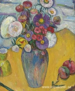 Blommor på ett gult bord Blommor på ett gult bord