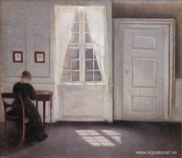 Interiör från Strandgade med solljus på golvet Interiör från Strandgade med solljus på golvet