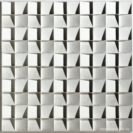 Quadratenrelief met schuine binnenvlaken i 4 riktningar Quadratenrelief met schuine binnenvlaken i 4 riktningar