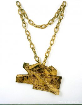 Träkedja VII (Kina muren) Träkedja VII (Kina muren)