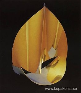 Område av en femhörning i rymden med vanlig omkrets Område av en femhörning i rymden med vanlig omkrets