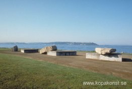 Intilliggande, Mot, Upon Intilliggande, Mot, Upon