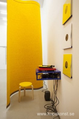 Medium Music Listening Station: RYB Medium Music Listening Station: RYB