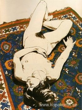 Figur liggande på matta Figur liggande på matta