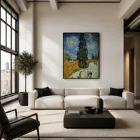 Väg med cypresser — Modern loft