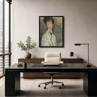 Kvinna med en svart slips — Designerkontor