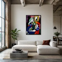 Kvinna med bok — Modern loft