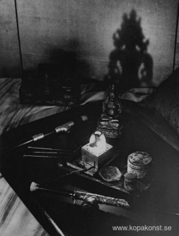 En opiumhåla, Avenue Bosquet, Paris En opiumhåla, Avenue Bosquet, Paris