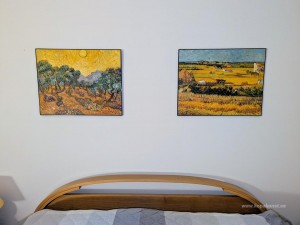 Skörd i La Crau, med Montmajour i bakgrunden